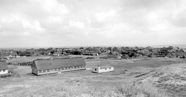 S&oslash;nderho, Fan&oslash;: S&oslash;nderho skole.